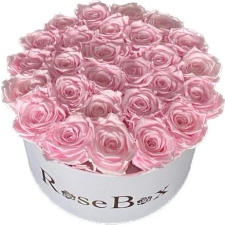27-roosa roosiga valge karp